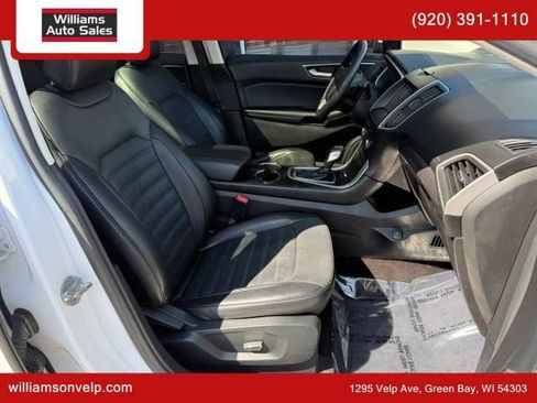 Used 2017 Ford Edge SEL w/ Equipment Group 201A AWD/4WD image 17