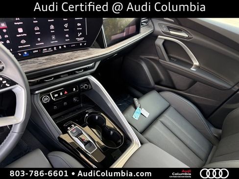 Used 2025 Audi Q5 Prestige AWD/4WD image 33