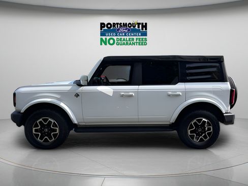 Used 2022 Ford Bronco Outer Banks AWD/4WD image 2