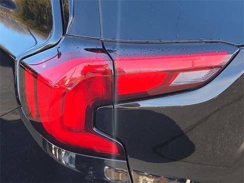 Used 2018 GMC Terrain SLE image 10