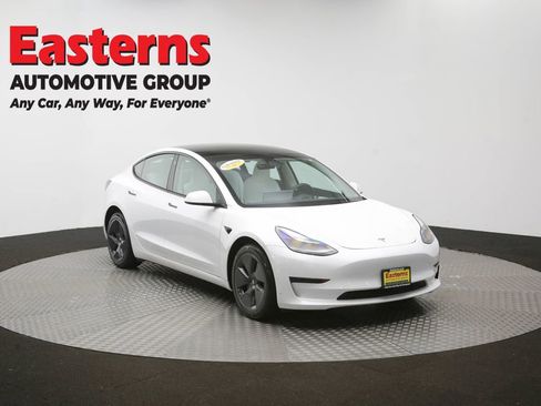 Used 2023 Tesla Model 3 Standard Range RWD image 44