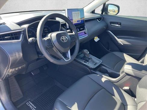 New 2026 Toyota Corolla Cross XLE image 3
