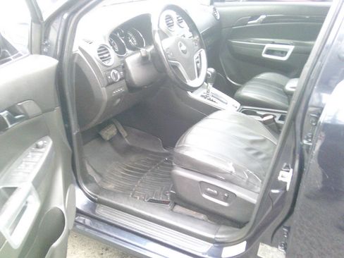 Used 2014 Chevrolet Captiva Sport LTZ image 7