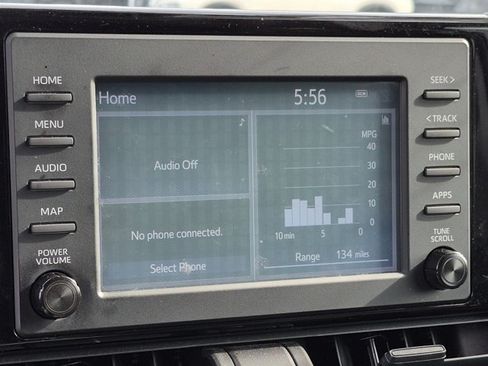 Used 2019 Toyota RAV4 LE FWD image 7