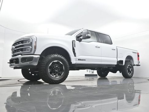 New 2026 Ford F250 Lariat w/ Tremor Off-Road Package AWD/4WD image 32