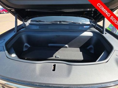 Used 2024 Rivian R1S Adventure AWD/4WD image 6