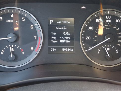 Used 2021 Hyundai Tucson SE FWD image 19