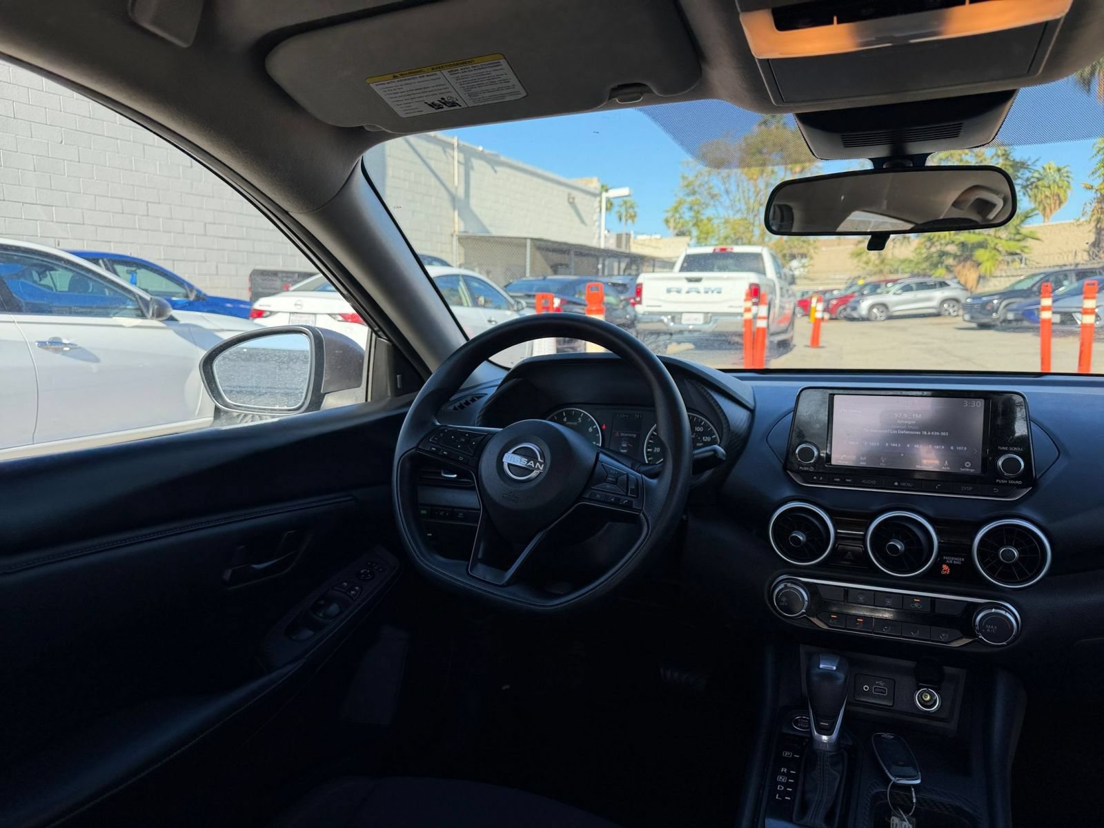 Used 2025 Nissan Sentra S FWD image 31