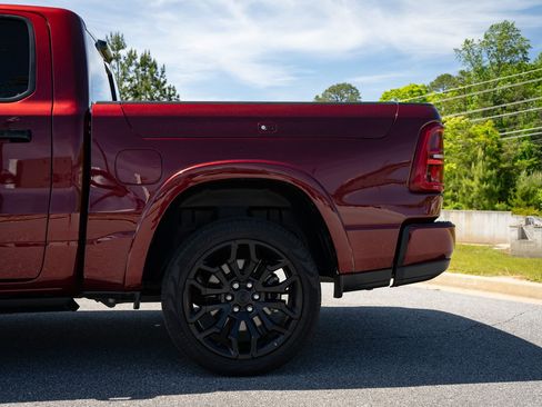 Used 2025 RAM 1500 Limited AWD/4WD image 6