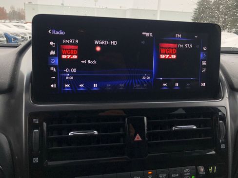 Used 2022 Lexus GX 460 image 23