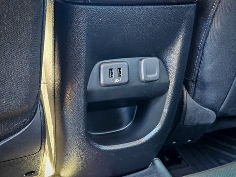 Used 2022 GMC Canyon Elevation w/ Trailering Package AWD/4WD image 34