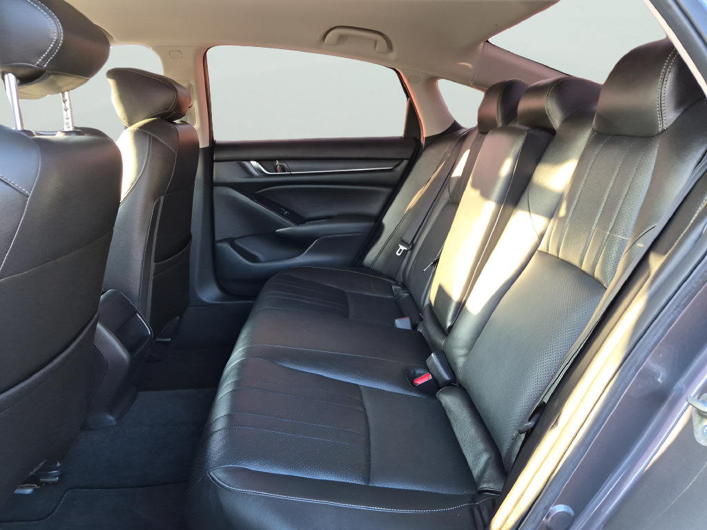 Used 2019 Honda Accord LX image 30