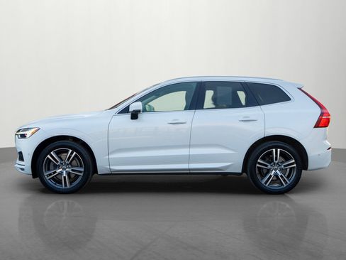 Used 2019 Volvo XC60 T6 Momentum w/ Advanced Package image 4