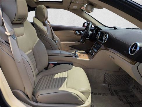 Used 2017 Mercedes-Benz SL 450 image 19