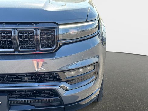 Used 2024 Jeep Grand Wagoneer L Series II w/ Quick Order Packagew 28T image 10