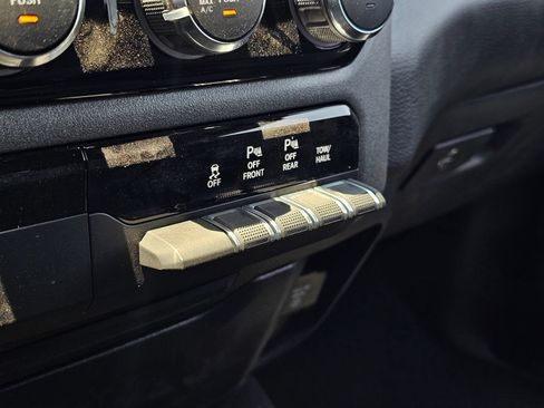 New 2026 RAM 1500 Warlock AWD/4WD image 14