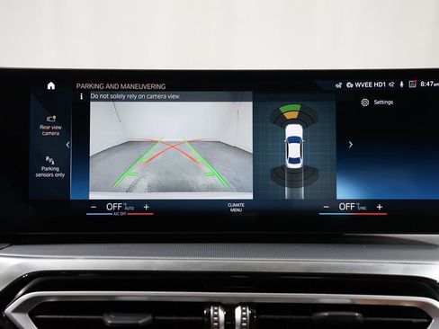 Used 2023 BMW 330e xDrive 330e xDrive w/ M Sport Package image 18