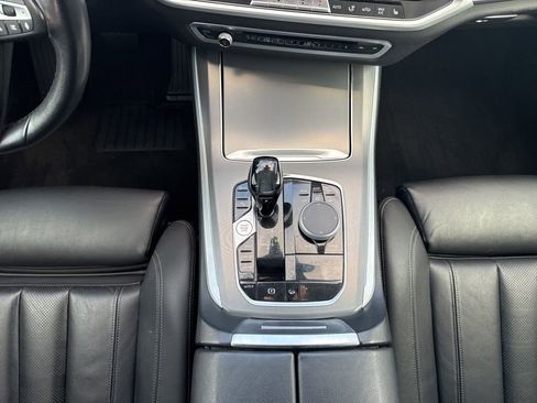 Used 2021 BMW X5 xDrive40i image 15