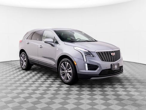 New 2025 Cadillac XT5 Premium Luxury image 8
