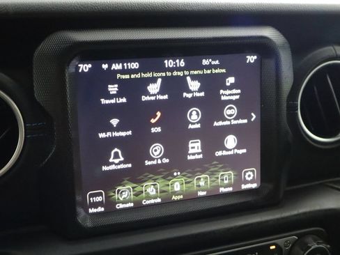 Used 2023 Jeep Wrangler Unlimited Rubicon 4xe w/ Cold Weather Group AWD/4WD image 32