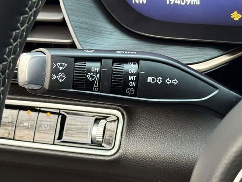 Certified 2025 Buick Envision Sport Touring image 20