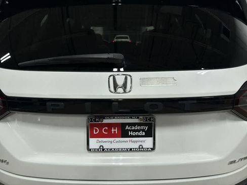 Used 2023 Honda Pilot Elite image 28