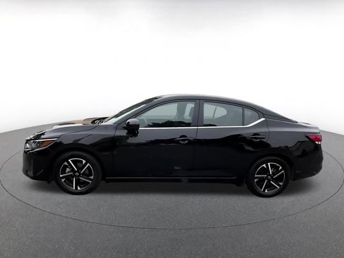 Used 2025 Nissan Sentra SV FWD image 9