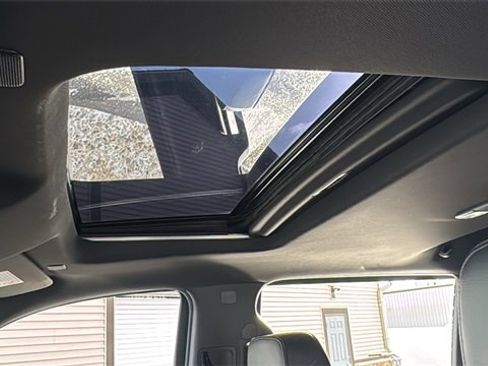 Used 2021 Chevrolet Silverado 3500 High Country w/ Technology Package image 34