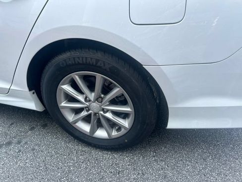 Used 2018 Hyundai Sonata SE FWD image 6