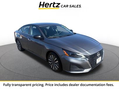 Used 2025 Nissan Altima 2.5 SV