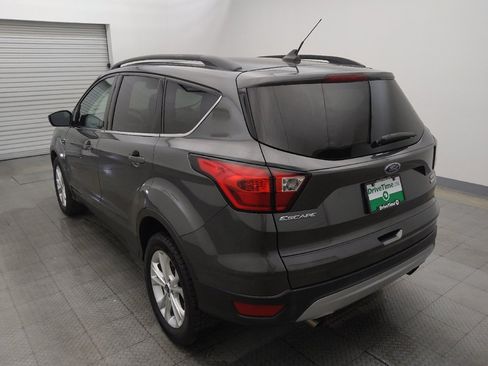 Used 2019 Ford Escape SEL AWD/4WD image 5