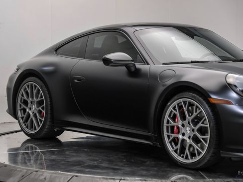 Used 2025 Porsche 911 Carrera S RWD image 24