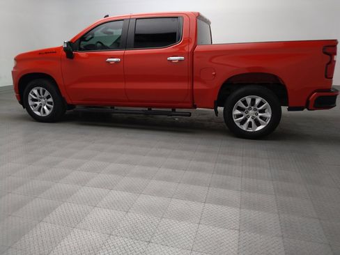 Used 2021 Chevrolet Silverado 1500 Custom w/ LPO, Dark Essentials Package RWD image 3