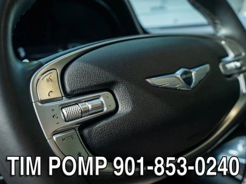 Used 2023 Genesis GV70 2.5T w/ Select Package AWD/4WD image 25