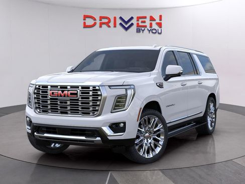 New 2026 GMC Yukon XL Denali w/ Denali Reserve Package image 6