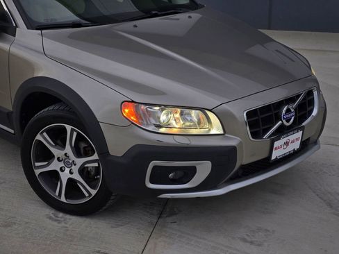 Used 2013 Volvo XC70 T6 image 37