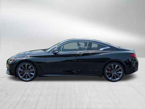 Certified 2022 INFINITI Q60 Red Sport 400 w/ Proactive Package AWD/4WD image 4
