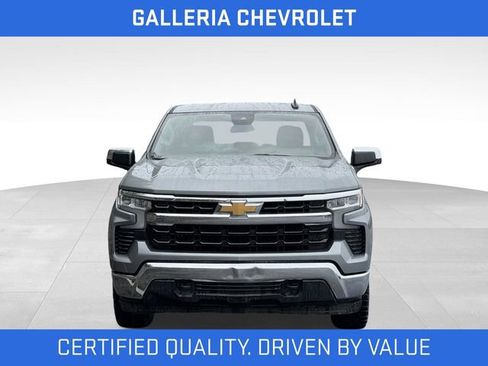 Used 2024 Chevrolet Silverado 1500 LT w/ Z71 Off-Road Package AWD/4WD image 3