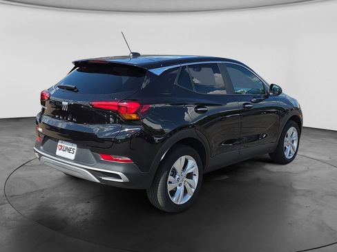 Used 2025 Buick Encore GX Preferred AWD/4WD image 9