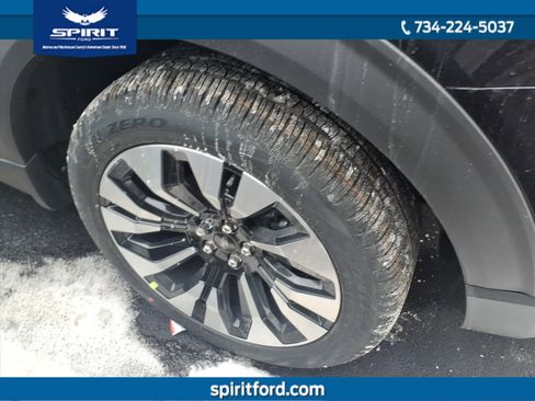 New 2026 Ford Explorer Platinum w/ LUX Leather Package image 7