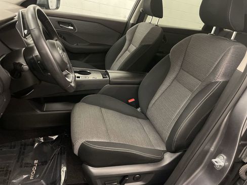 Used 2021 Nissan Rogue SV FWD image 13