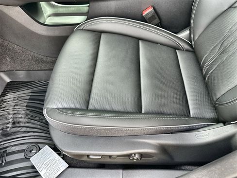 New 2026 Buick Envision Avenir image 25