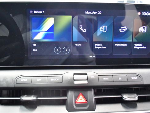 Used 2025 Kia K4 FWD image 22