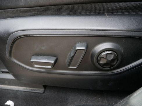 Used 2021 Jeep Grand Cherokee L Laredo image 14