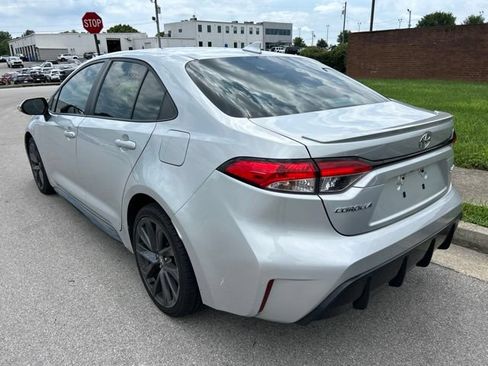 Used 2023 Toyota Corolla SE FWD image 4