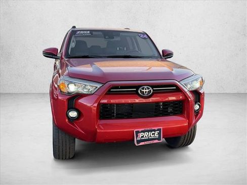 Used 2024 Toyota 4Runner SR5 image 3