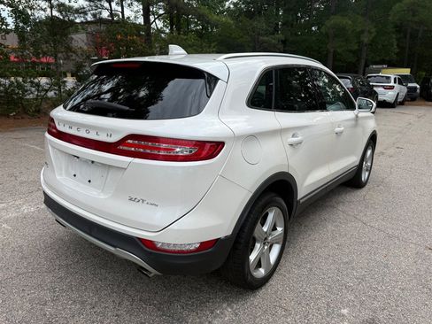 Used 2018 Lincoln MKC Premiere AWD/4WD image 5