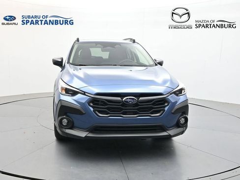 Used 2024 Subaru Crosstrek 2.0i Premium AWD/4WD image 2