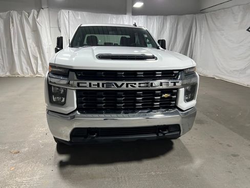 Used 2022 Chevrolet Silverado 2500 LT AWD/4WD image 2