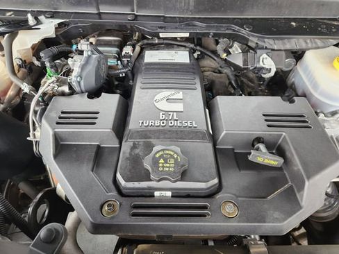 Used 2024 RAM 2500 Laramie image 26